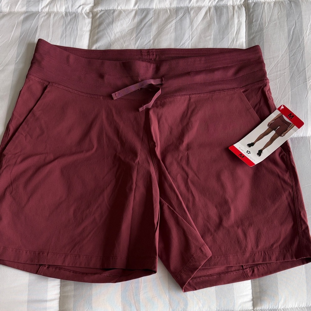 Women’s Tuff Athletics Shorts, size medium, burgundy, NWT